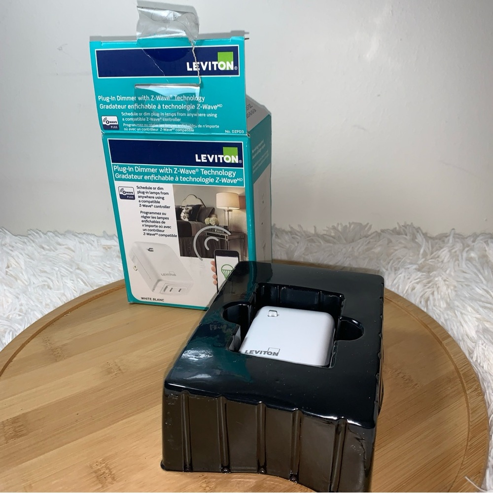 Leviton Plug-in Dimmer W/ Z-Wave Technology *uses Compatible Z-wave Controller